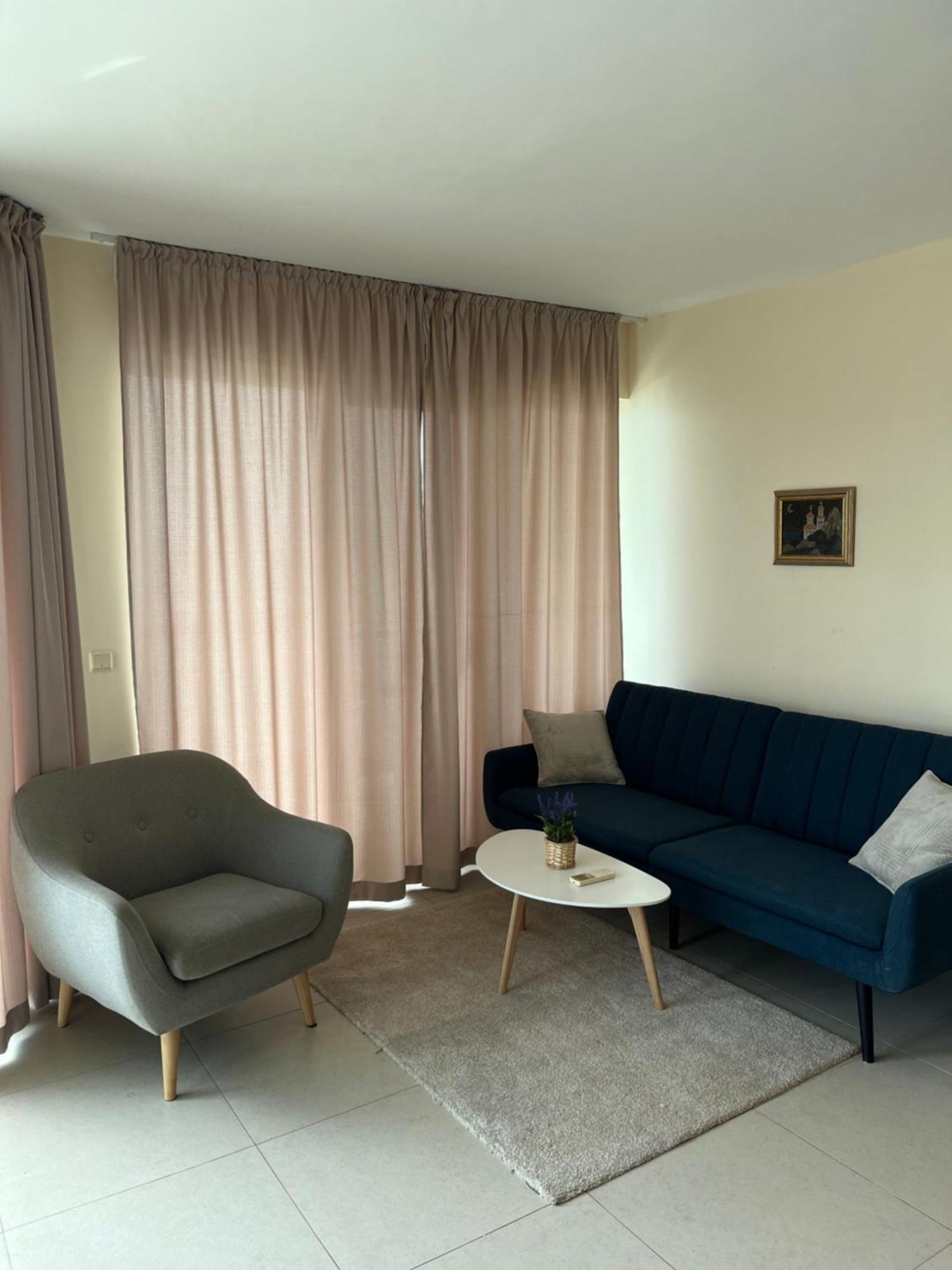 Privat Apartament Golf Coast Kavarna Extérieur photo